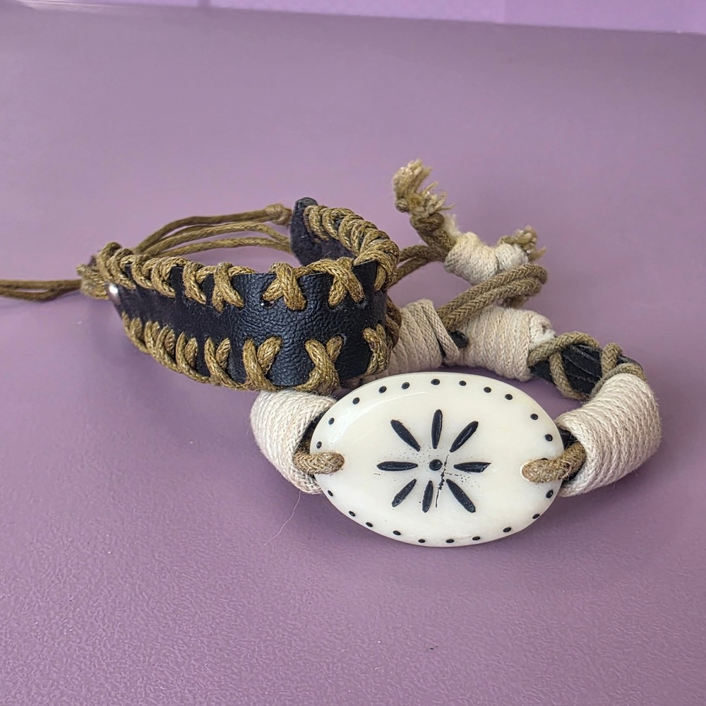 Set of 2 Boho Leather and Cord Bracelets‎ Black Cream Olive Green Sunburst Bead